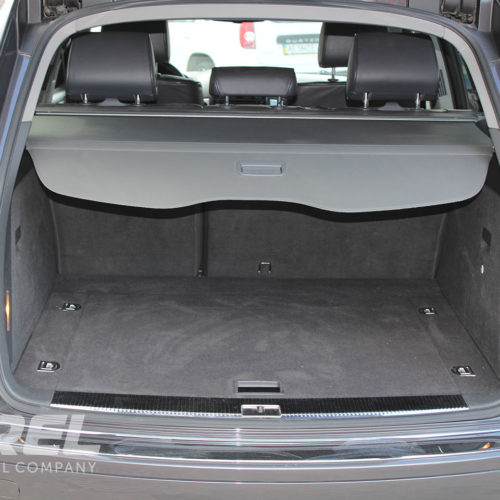 Car Rental VW Touareg