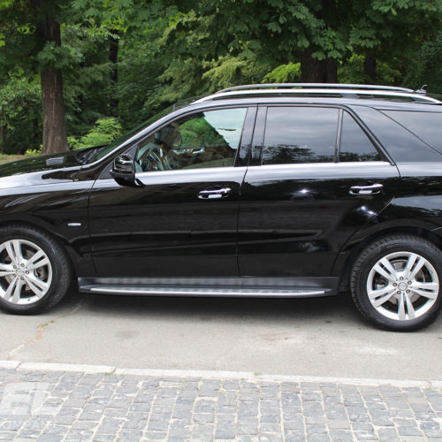 Car Rental Mercedes ML350