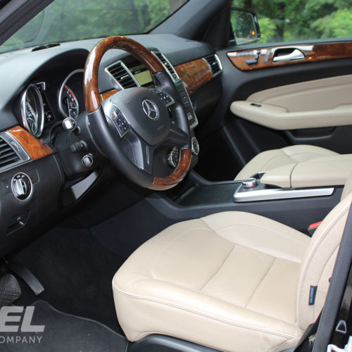 Car Rental Mercedes ML350