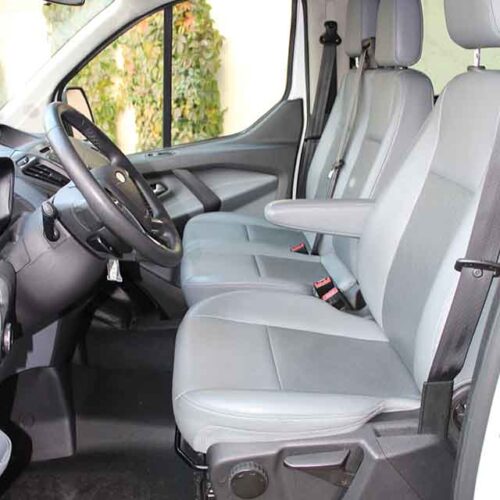 Ford Custom Transit car rental Pirel
